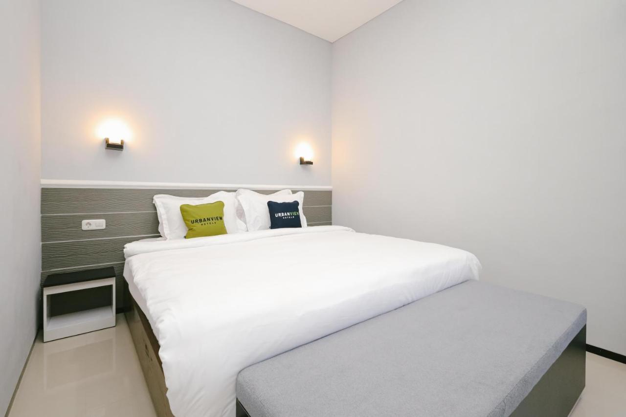 Urbanview B Syariah Lumajang By Reddoorz Hotel Buitenkant foto